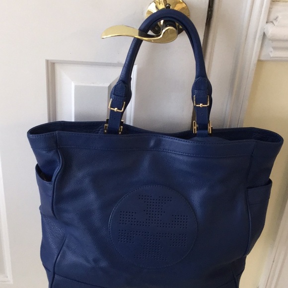 Tory Burch Handbags - Tory Burch Tote